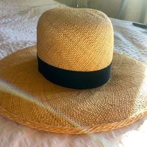 Heirloom Hats straw hat (Medium)